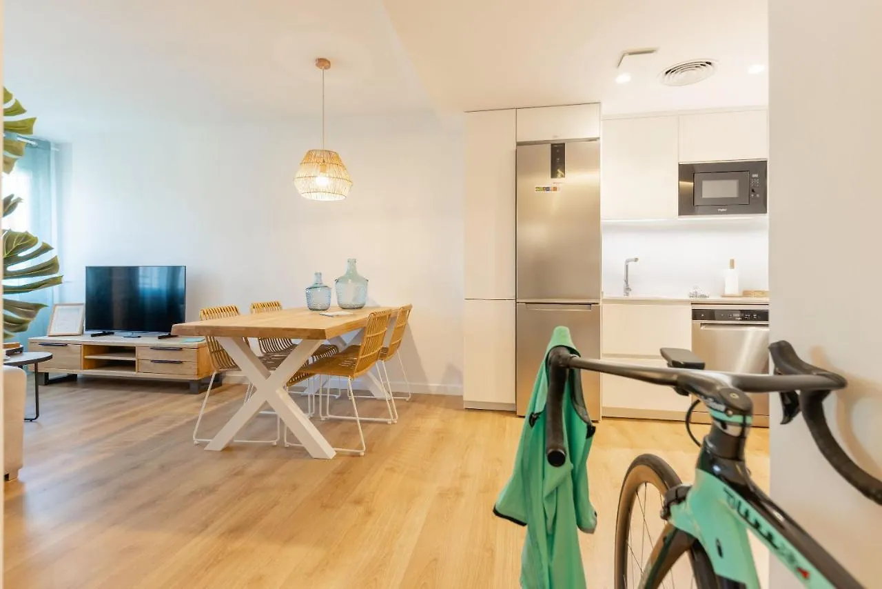 Bravissimo Gerio, 2-Bedroom Apartment Girona 0*,