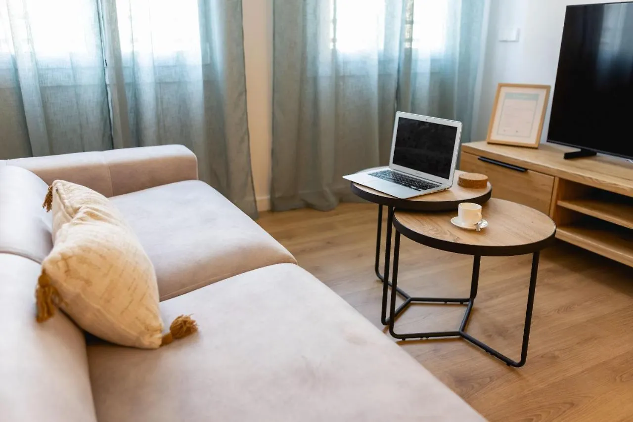 Bravissimo Gerio, 2-Bedroom Apartment Girona İspanya